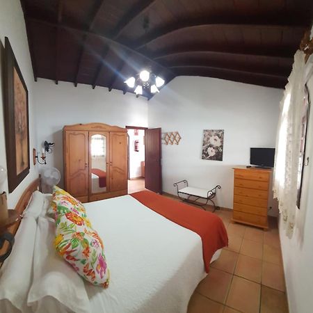 فيلا Casa Domingo Simon فوينكالينتي دي لا بالما المظهر الخارجي الصورة