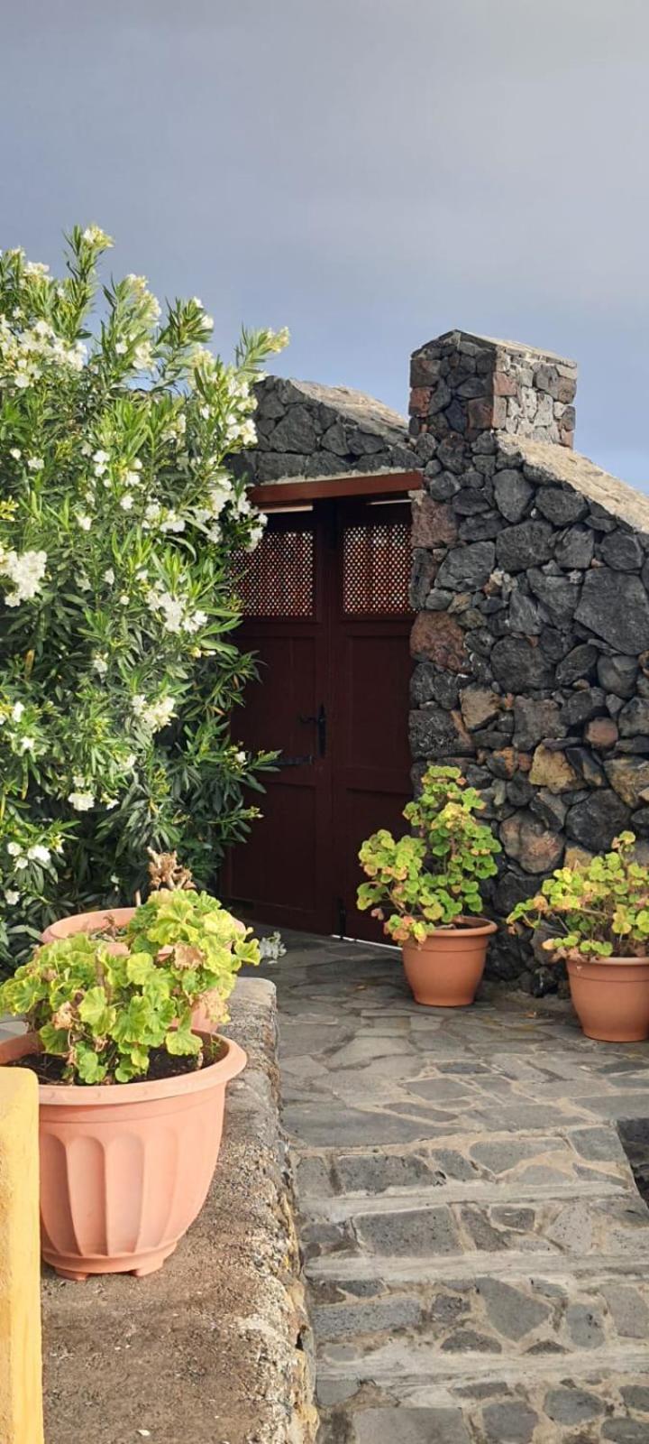 فيلا Casa Domingo Simon فوينكالينتي دي لا بالما المظهر الخارجي الصورة